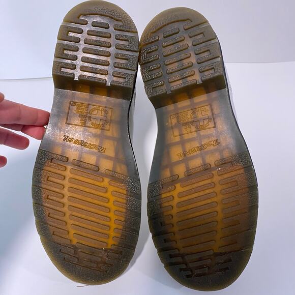 Dr. Martens Women's 2976 Chelsea Boots White Smooth Leather Ankle Size 9 - Picture 2 of 10